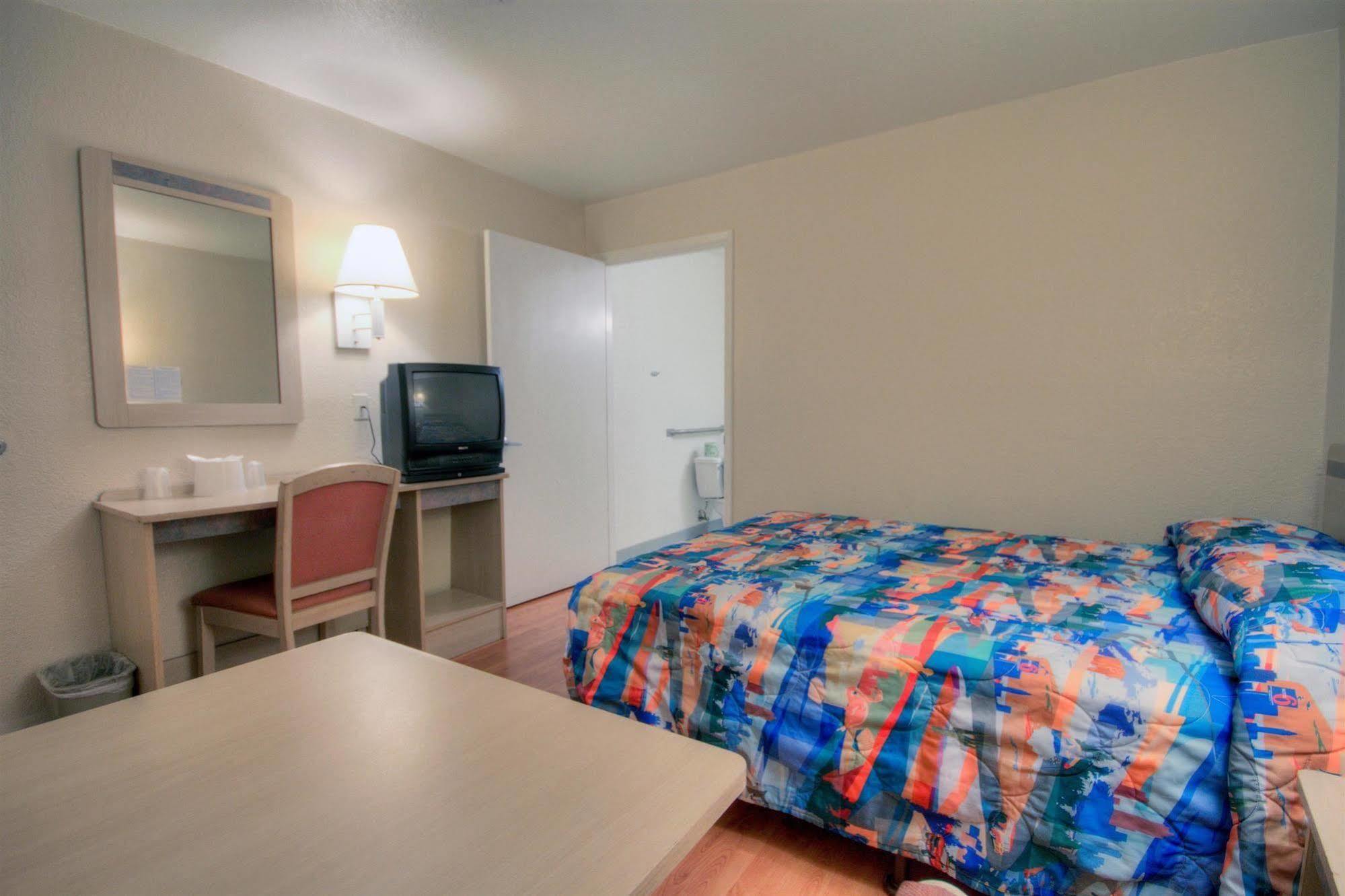 Rodeway Inn Лас-Крусес Экстерьер фото